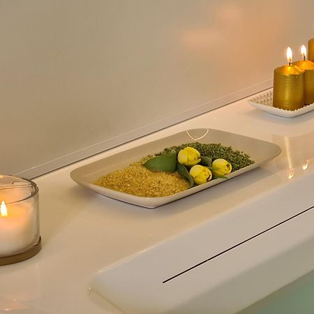 Toscano Palace Luxury Rooms Catania Bagian luar foto