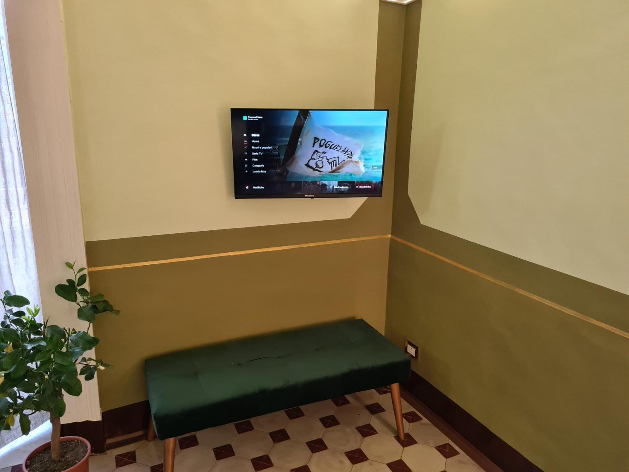 Toscano Palace Luxury Rooms Catania Bagian luar foto