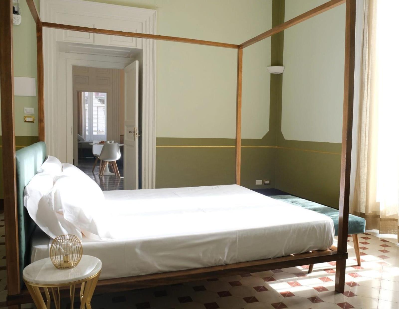 Toscano Palace Luxury Rooms Catania Bagian luar foto